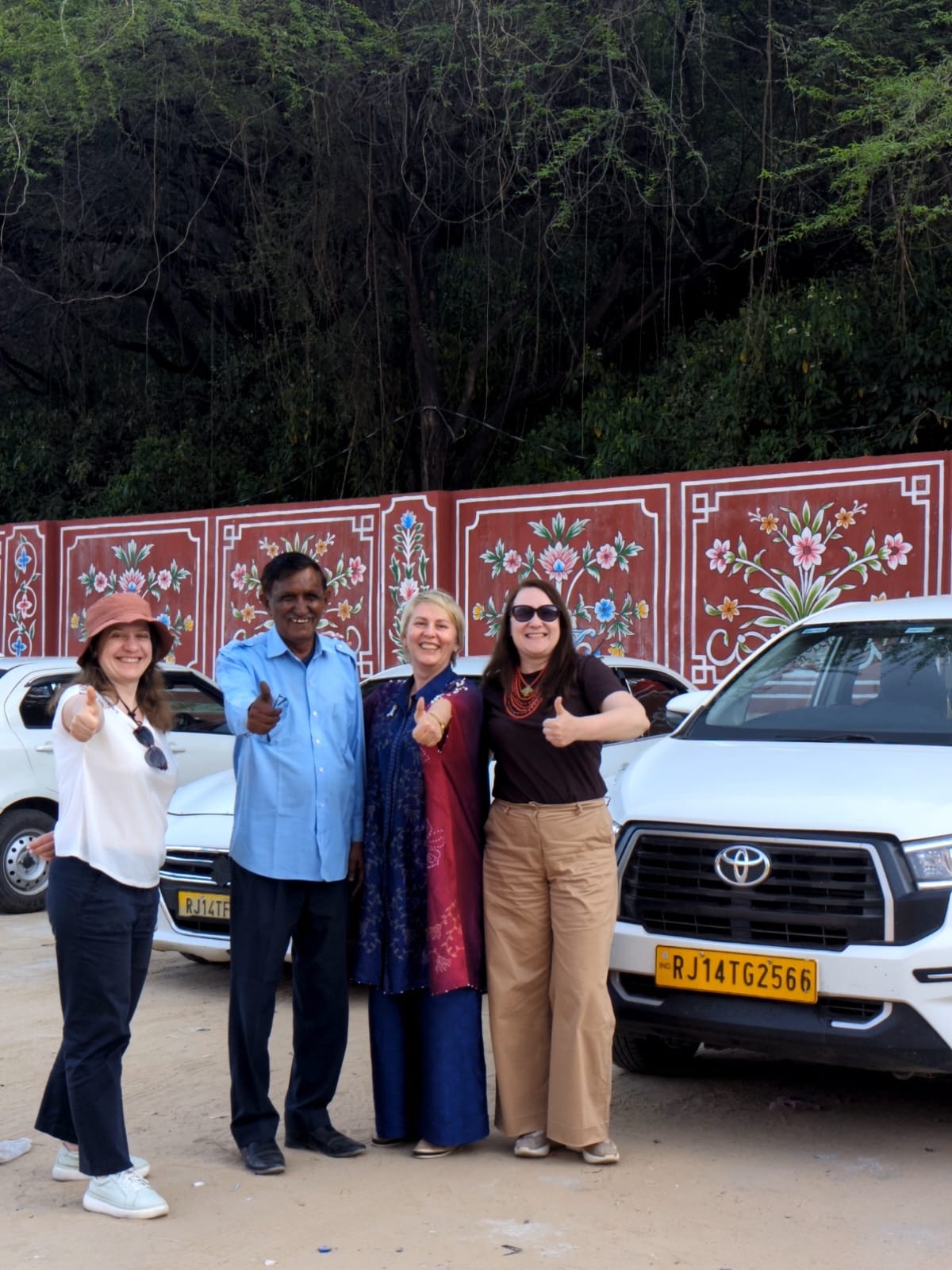 Satyaveer Singh in Jodhpur with Italian Clients 1