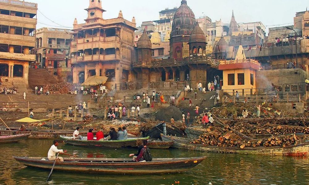 Varanasi tour with spiritual ghats temples and cultural experiences